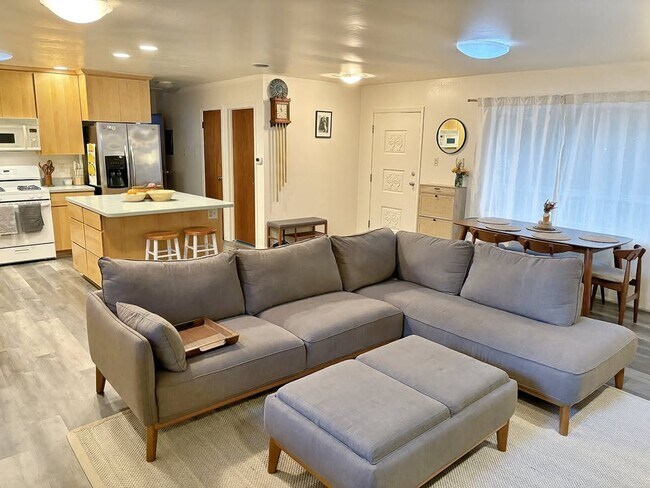 Foto del edificio - 17408 River Ln