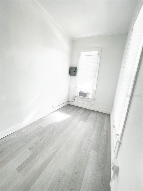 Foto del edificio - 205 S Grove St