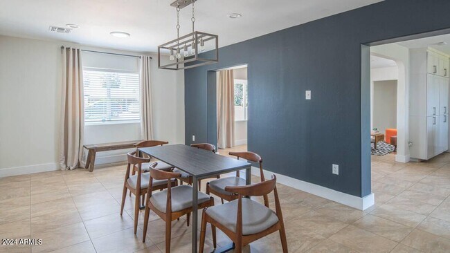 Foto del edificio - 6847 North 11th St