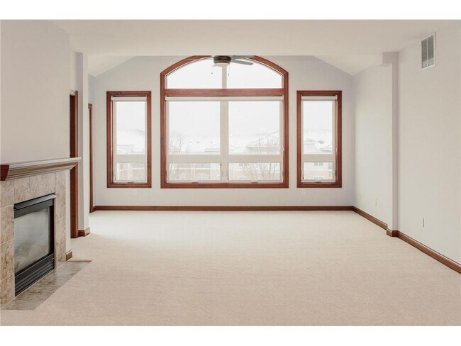 Foto del edificio - 2670 Kelley Pkwy