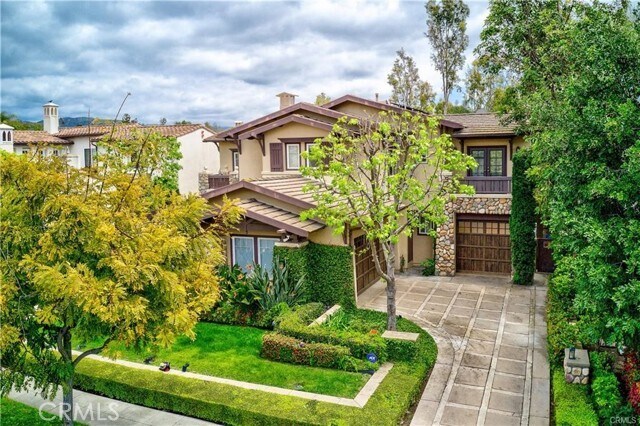 Building Photo - 32 Canyonwood Dr