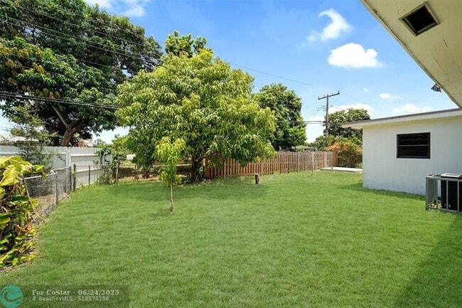 Foto del edificio - 4260 NW 173rd Dr