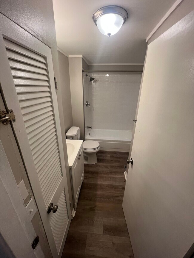 Bathroom 1 - 1145 Park Ave