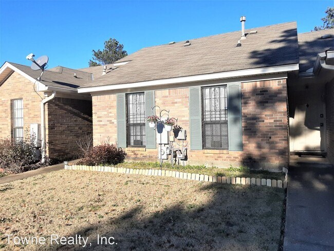 Building Photo - 3 br, 2 bath House - 514 Hollow Wood Rd