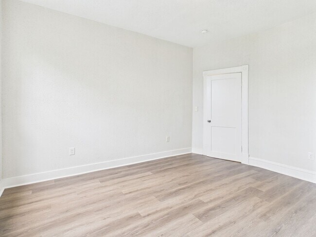 Foto del edificio - 3314 3rd Ave