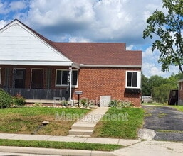Building Photo - 1603 Broadway