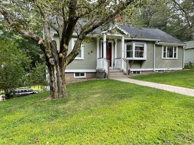 Foto principal - 13 Lakeview Rd