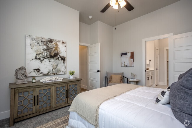 2BR, 2B - 1,114SF - Primary Bedroom - Canopy Homes at Woodcreek