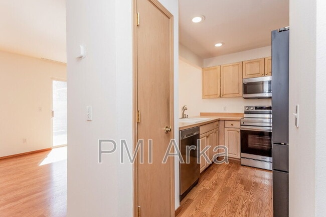 Foto del edificio - 10522 SE 264th St