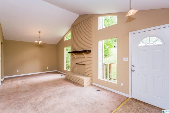 Building Photo - 1101 Mercury Ln