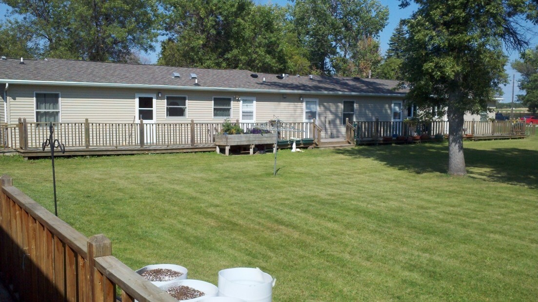 Foto principal - Courtyard Apartments