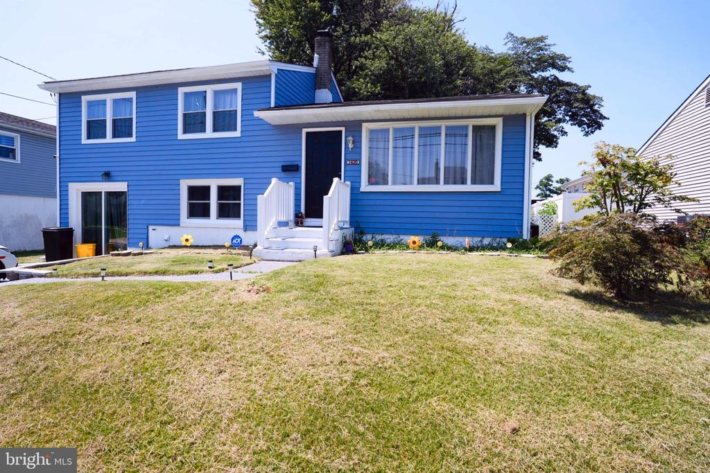 Primary Photo - 1420 Chestnut Ave