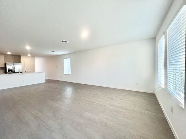 Foto del edificio - 921 Lago Laceno Ln