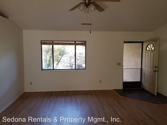 Foto del edificio - 3 br, 2 bath House - 15 Essex