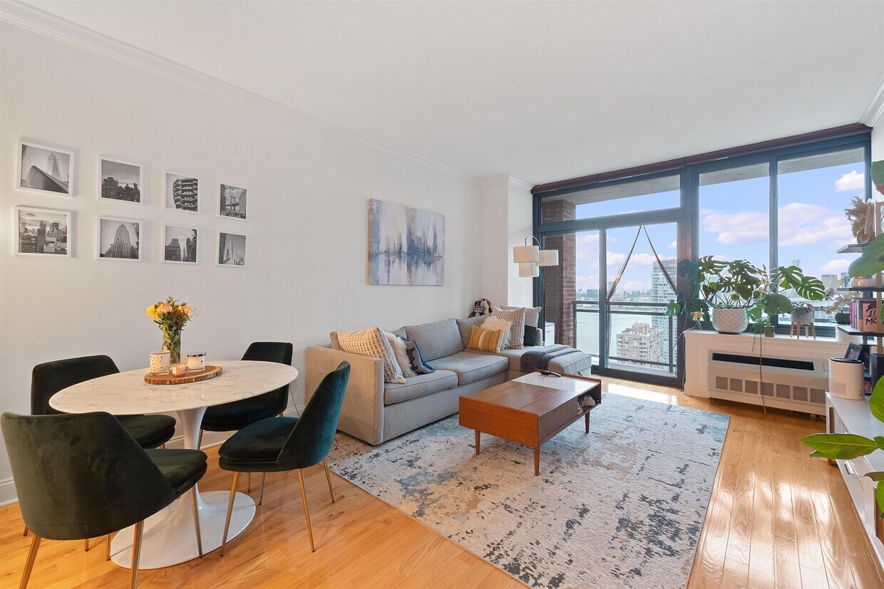 Foto principal - 389 Washington St