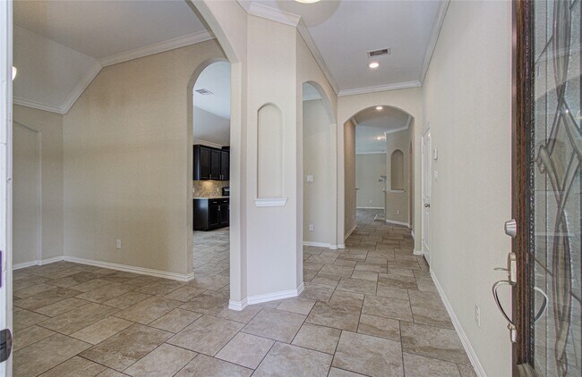 Foto del edificio - 18123 Tall Chestnut St