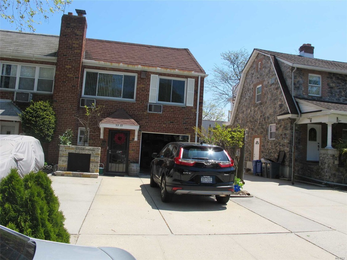 Foto principal - 33-07 191st St