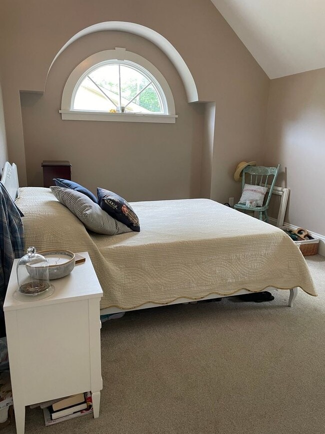 10 Winter St Unit na, Wolfville, NS B4P 1K6 Apartments 10 Winter St