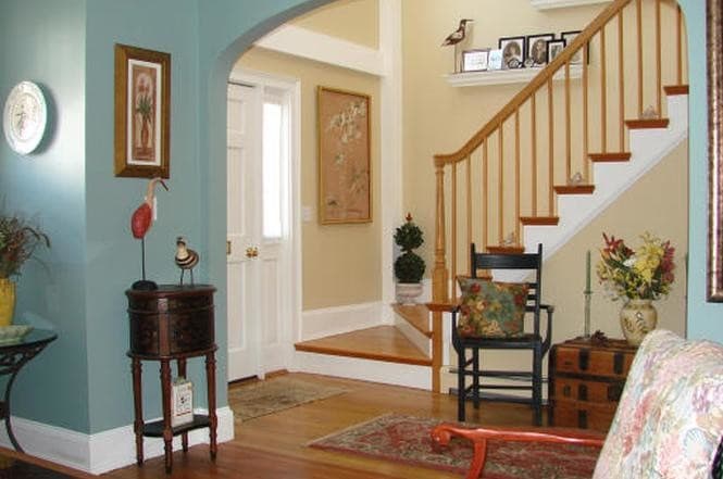 Primary Photo - 4 Warren St