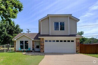 Building Photo - 1602 Stoneway Dr