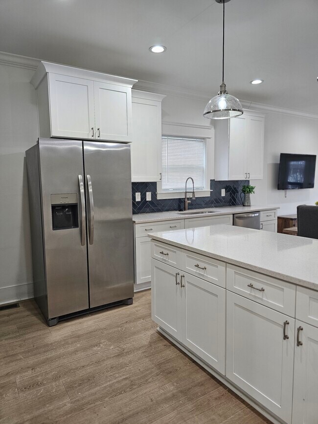 cocina - 1621 9th Ave N