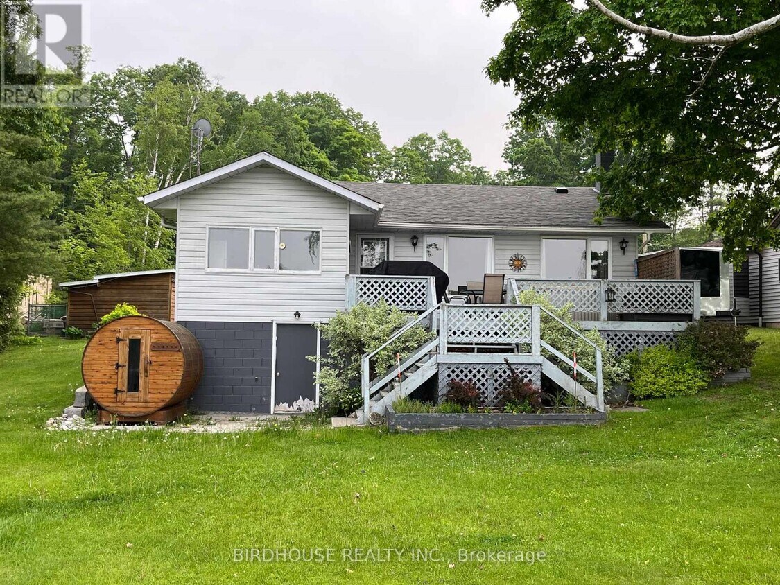 1042 Five Views Ln, North Frontenac, ON K0H 1B0 House for Rent in