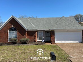 Building Photo - 4566 Kings Grant Dr