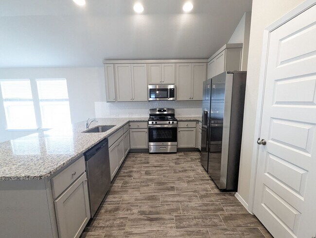 Foto del edificio - 3 Bed / 2 Bath Single Story in San Marcos