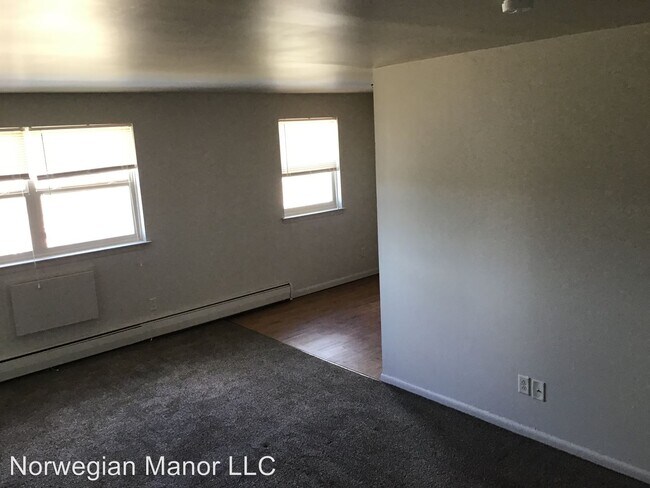 Building Photo - 2 br, 1 bath Apartment - 20 South 23rd St