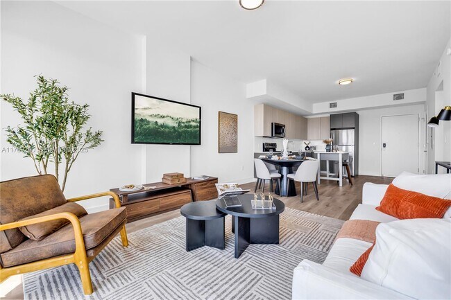 Foto del edificio - 3801 N Dixie Hwy