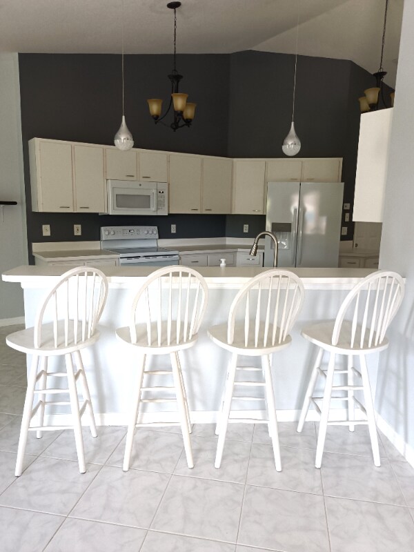 Foto del edificio - 2881-2856 56th Ave Cir E