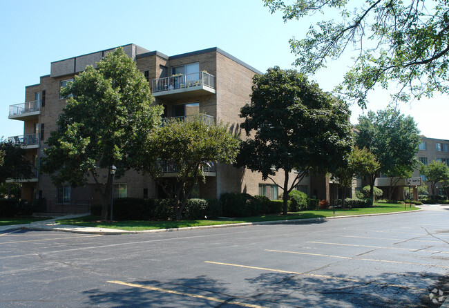 Foto del edificio - Willow Creek Condominiums