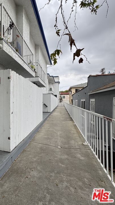 Foto del edificio - 3729 Delmas Terrace