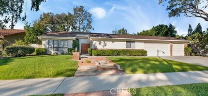 Building Photo - 9201 Paso Robles Ave