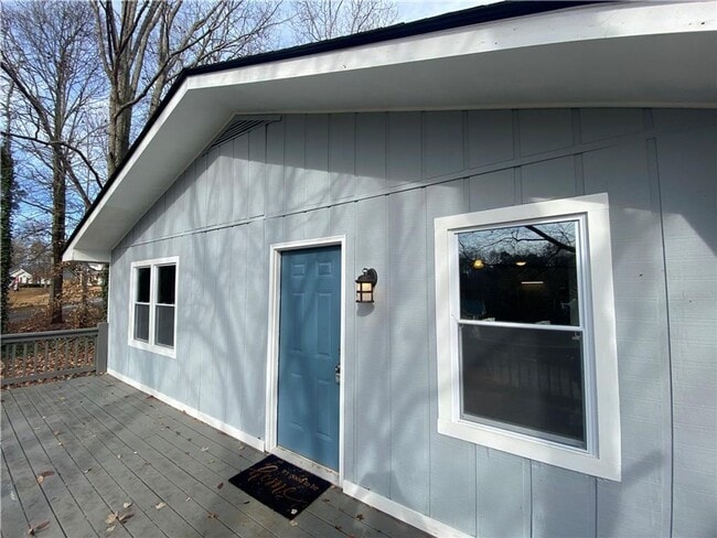 Building Photo - 2 Bed/1 bath single family home in Forsyth...
