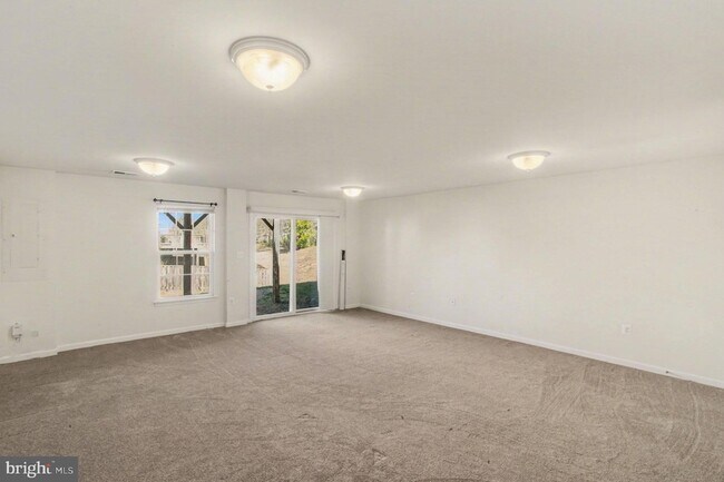 Building Photo - 3108 Alliance Ct