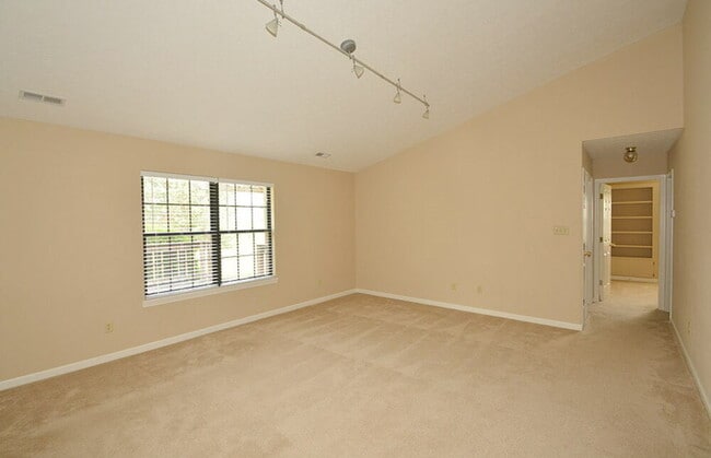 Building Photo - 5510 Allison Way
