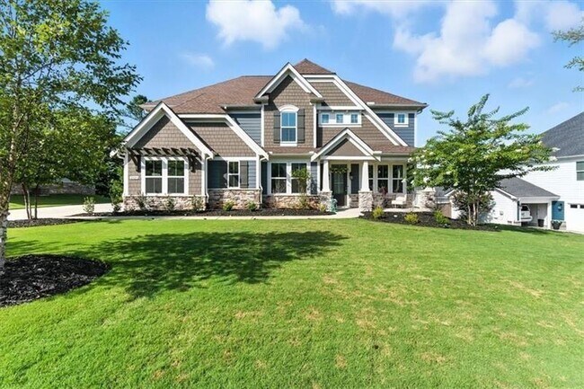 Building Photo - 2121 Harmony Dr