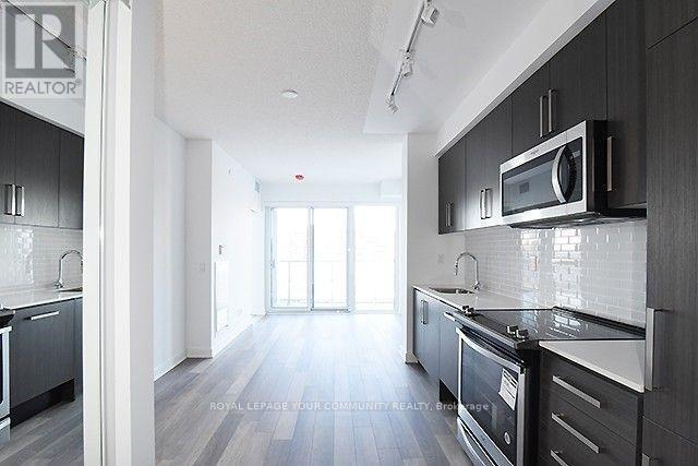 Photo du bâtiment - 5180-5180 Yonge St