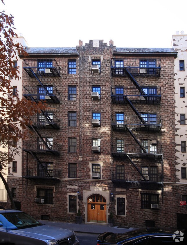 810 Clark St, Brooklyn, NY 11201 Apartments in Brooklyn, NY