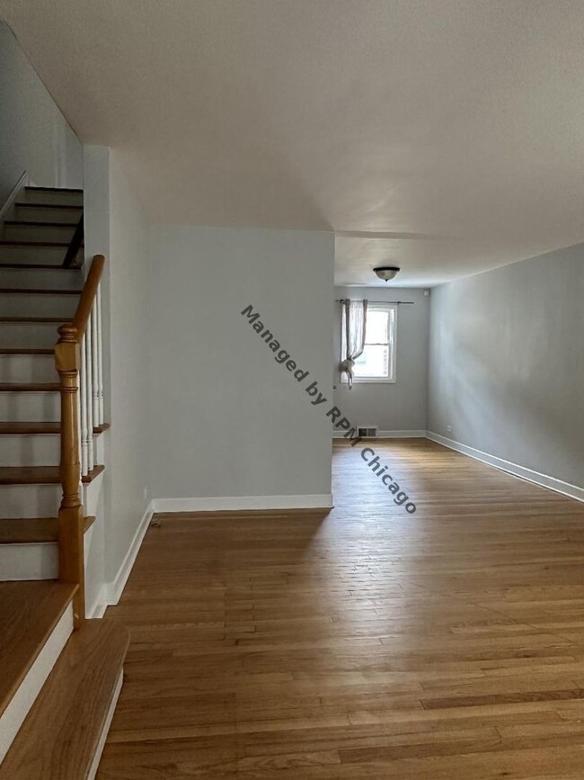 Foto del edificio - 1420 N Harlem Ave