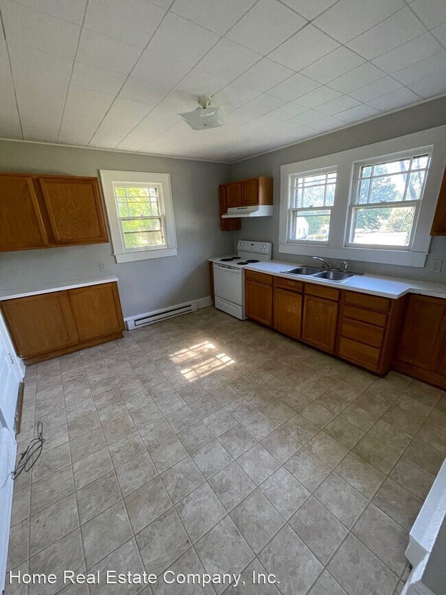 Building Photo - 2 br, 1 bath House - 1208 Winfield Drive