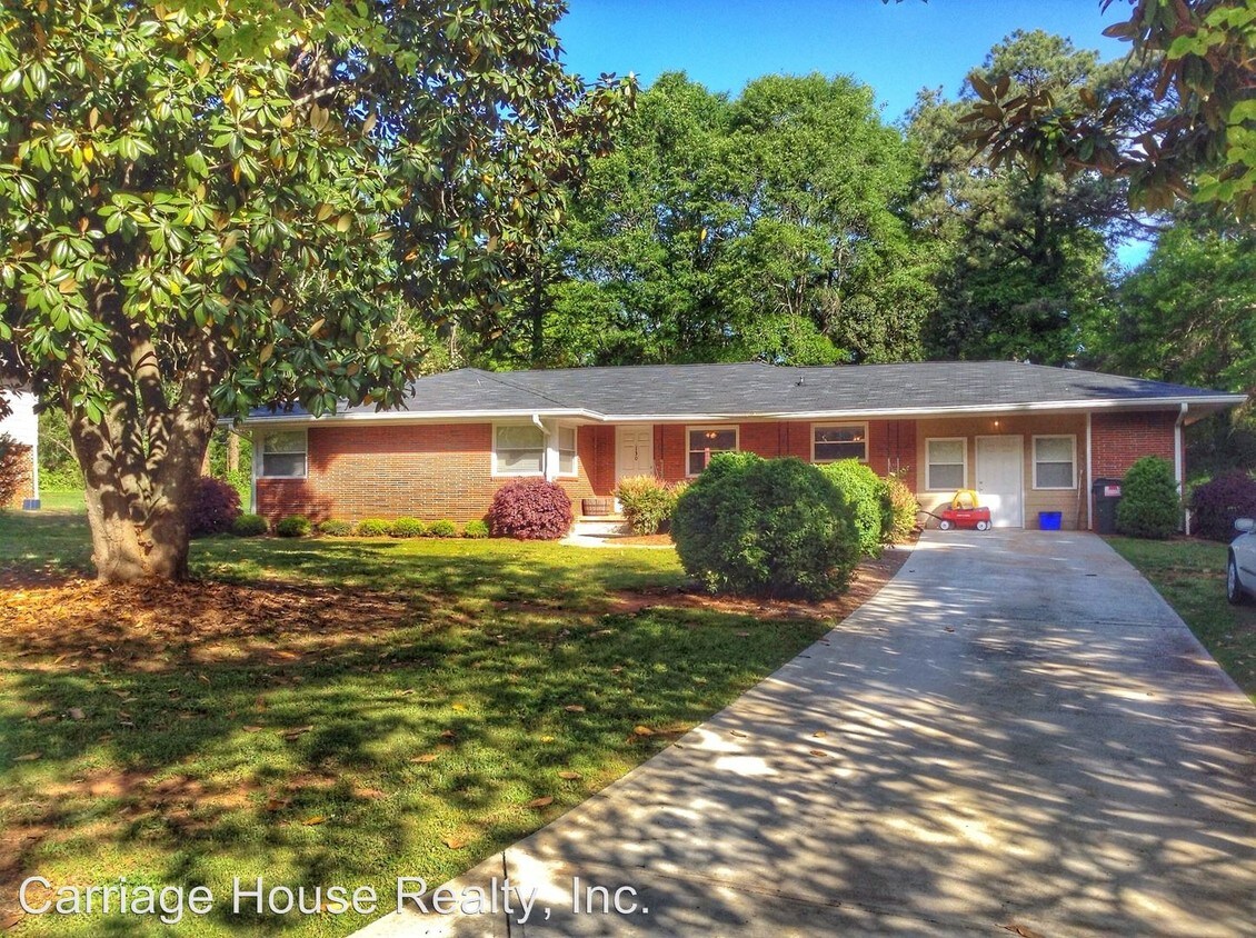 Primary Photo - 3 br, 2 bath House - 130 Belmont Ct