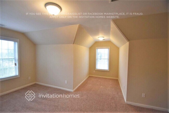 Foto del edificio - 105 Whiddon Dr