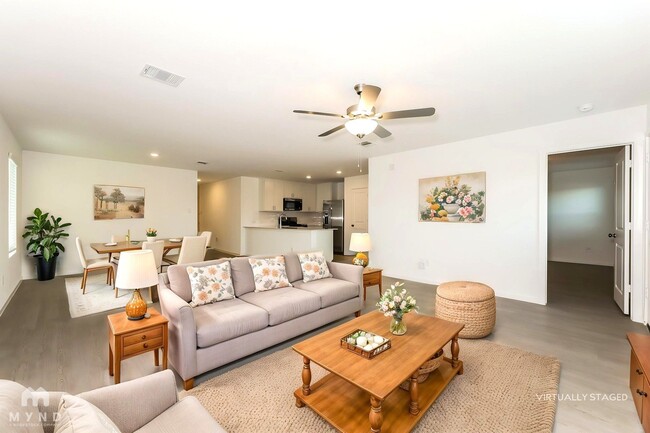 Building Photo - 2757 Ctr Crk Ln