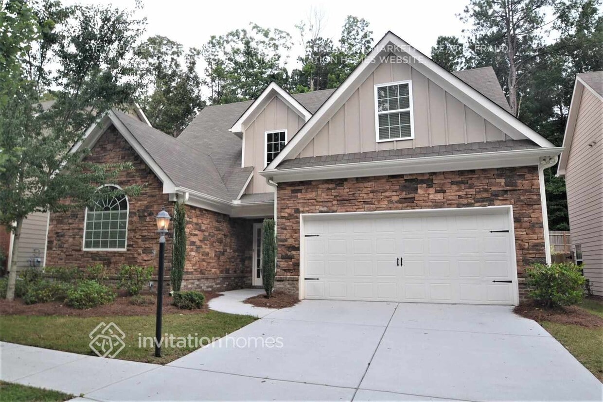 Primary Photo - 2650 Freemont St