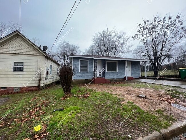 Building Photo - 3012 Fulton St