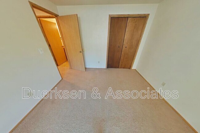 Foto del edificio - 836 SW Maple Tree Dr