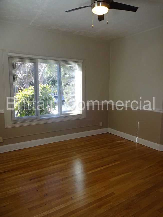 Building Photo - 1705 N St