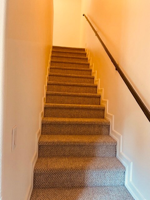 Foto del edificio - 2410 N Naomi St